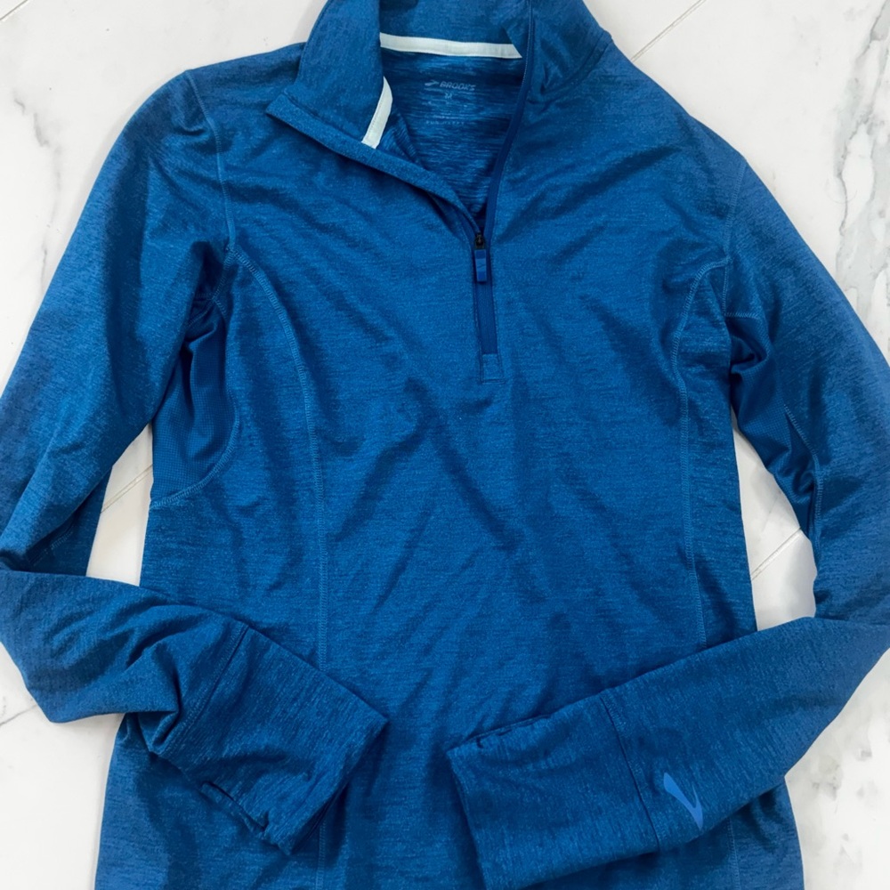 Brooks Dash Half Zip blue like new - Picture 8 of 8